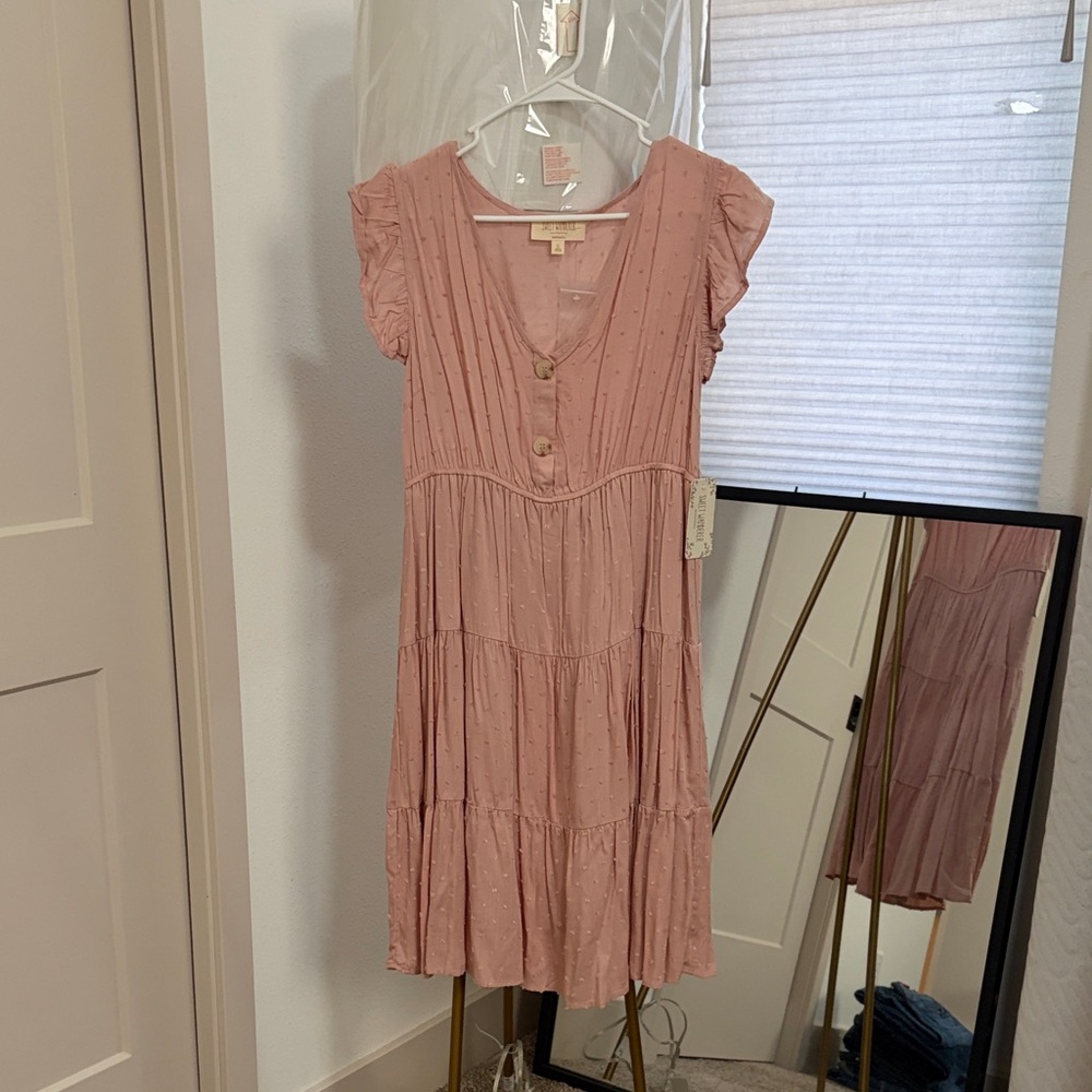 Sweet Wanderer Blush Midi Dress with Ruffled Sleeves